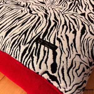 Kuschelsack - Zebra red